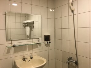 Regadera, regadera tipo lluvia, amenidades de baño gratuitas 