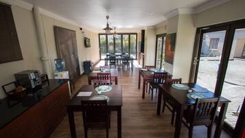Free daily full breakfast