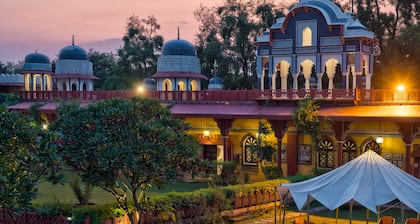 Hotel Bundelkhand Riverside