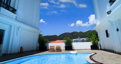 Paragon Villa Hotel