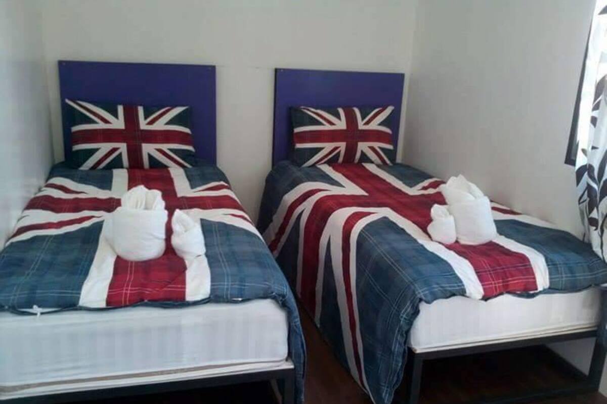 Habitación estándar con 2 camas individuales | Wifi gratis