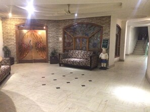 Restaurant - Hotel Uttam Heritage (Saharanpur)