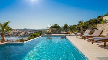 Luxury Villa, Private Pool (White Pearl) | Premium bedding, in-room safe, soundproofing, iron/ironing board