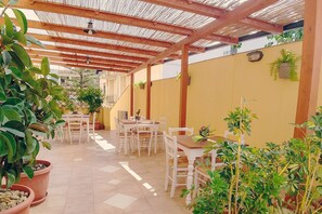 Terrace/patio - Bed and Breakfast Tiziana (Castellammare del Golfo)