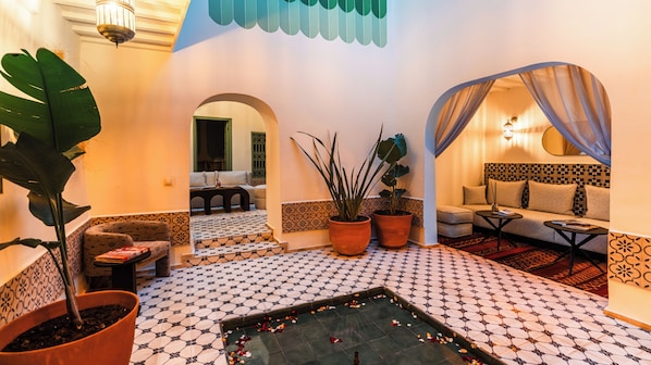 Fountain - Riad Dar Tiflet (Marrakech)