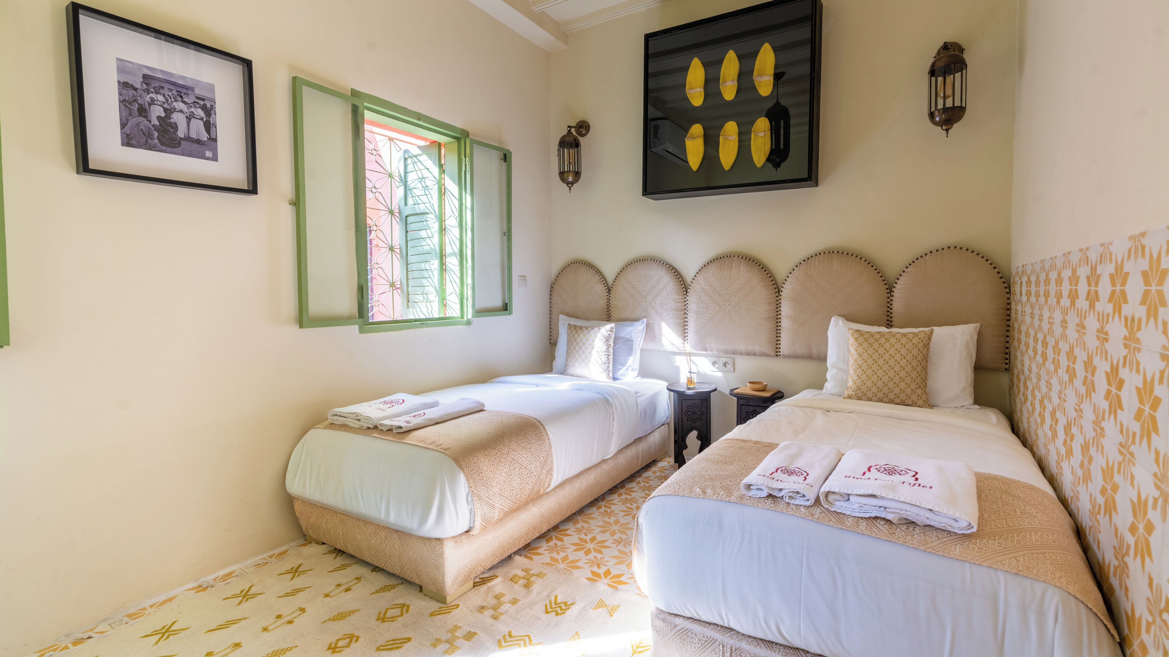 Superior Twin Room (Jaune) | In-room safe, individually decorated, individually furnished, free WiFi