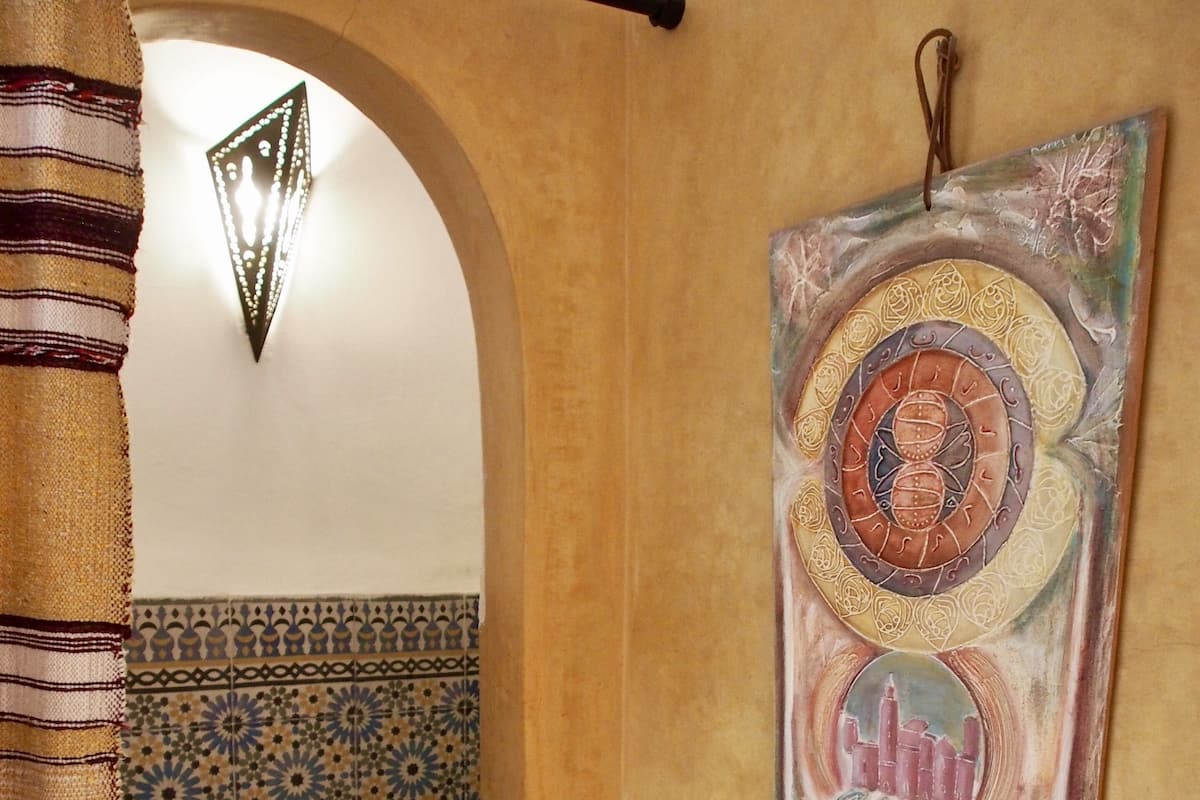 Kahden hengen superior-huone (kaksi sänkyä) (Jaune) | Kylpyhuone | Suihku, sadesuihkupää, ilmaiset hygieniatuotteet, hiustenkuivaaja