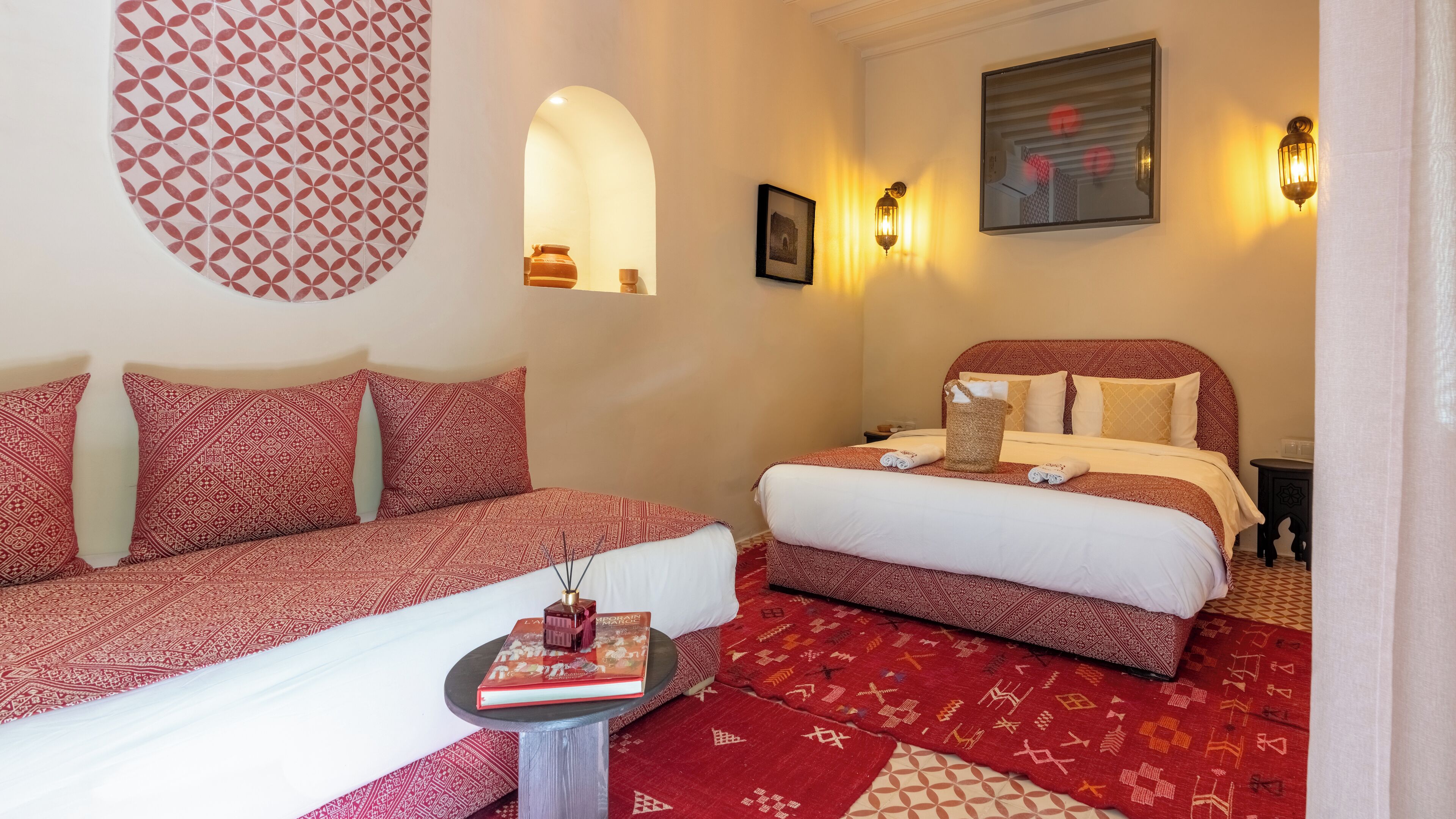 Superior Triple Room (Rouge) | In-room safe, individually decorated, individually furnished, free WiFi