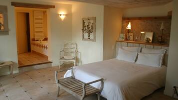 Superior Double Room (Orchidées) | Egyptian cotton sheets, premium bedding, Select Comfort beds