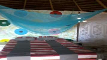 Bungalow Tradisional, Bebas Asap Rokok, pemandangan pantai | Meja kerja, tirai kedap cahaya, dan tempat tidur lipat/tambahan
