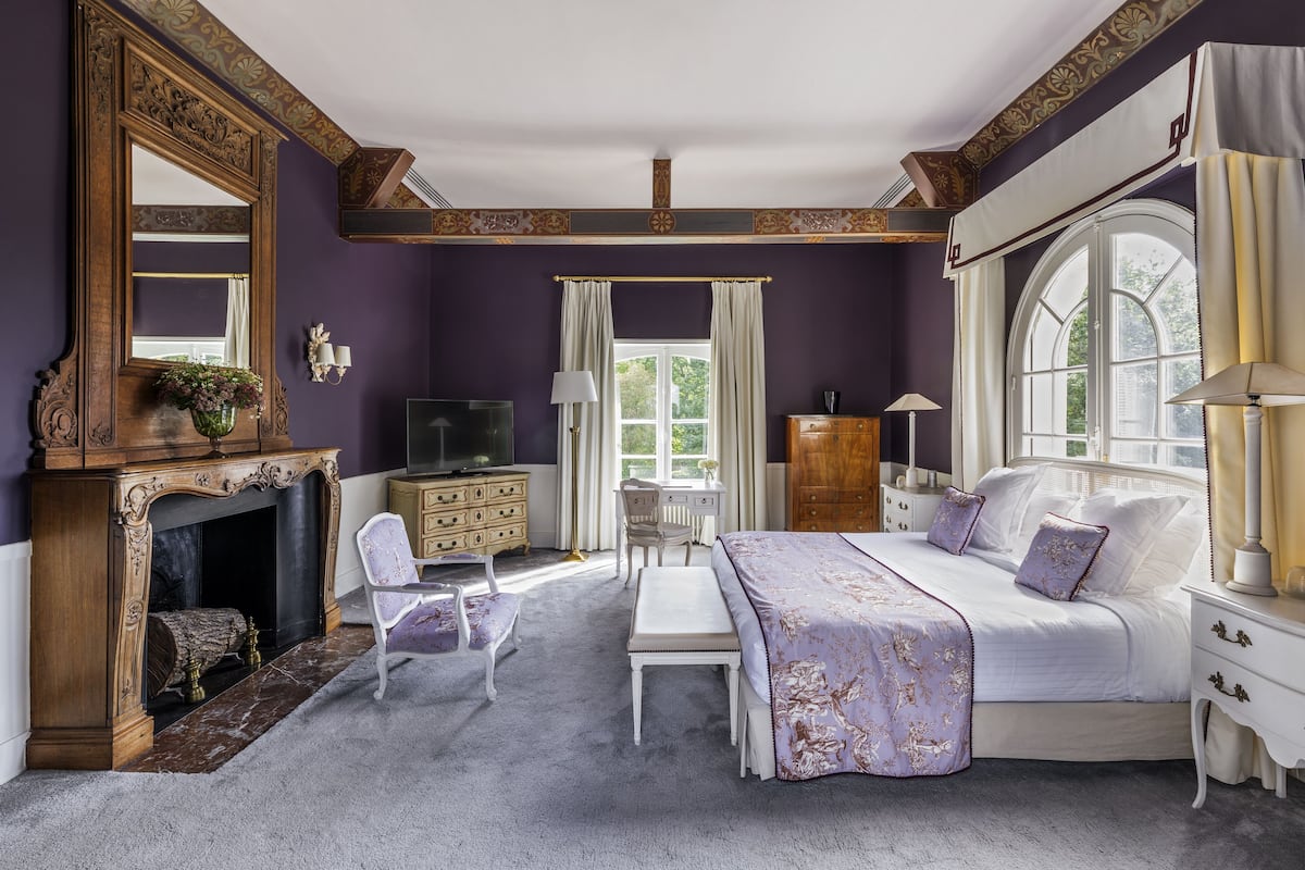 ห้องสวีท (Suite Château ) | มินิบาร์, ตู้นิรภัยในห้องพัก, ผ้าม่านกันแสง, ห้องเก็บเสียง