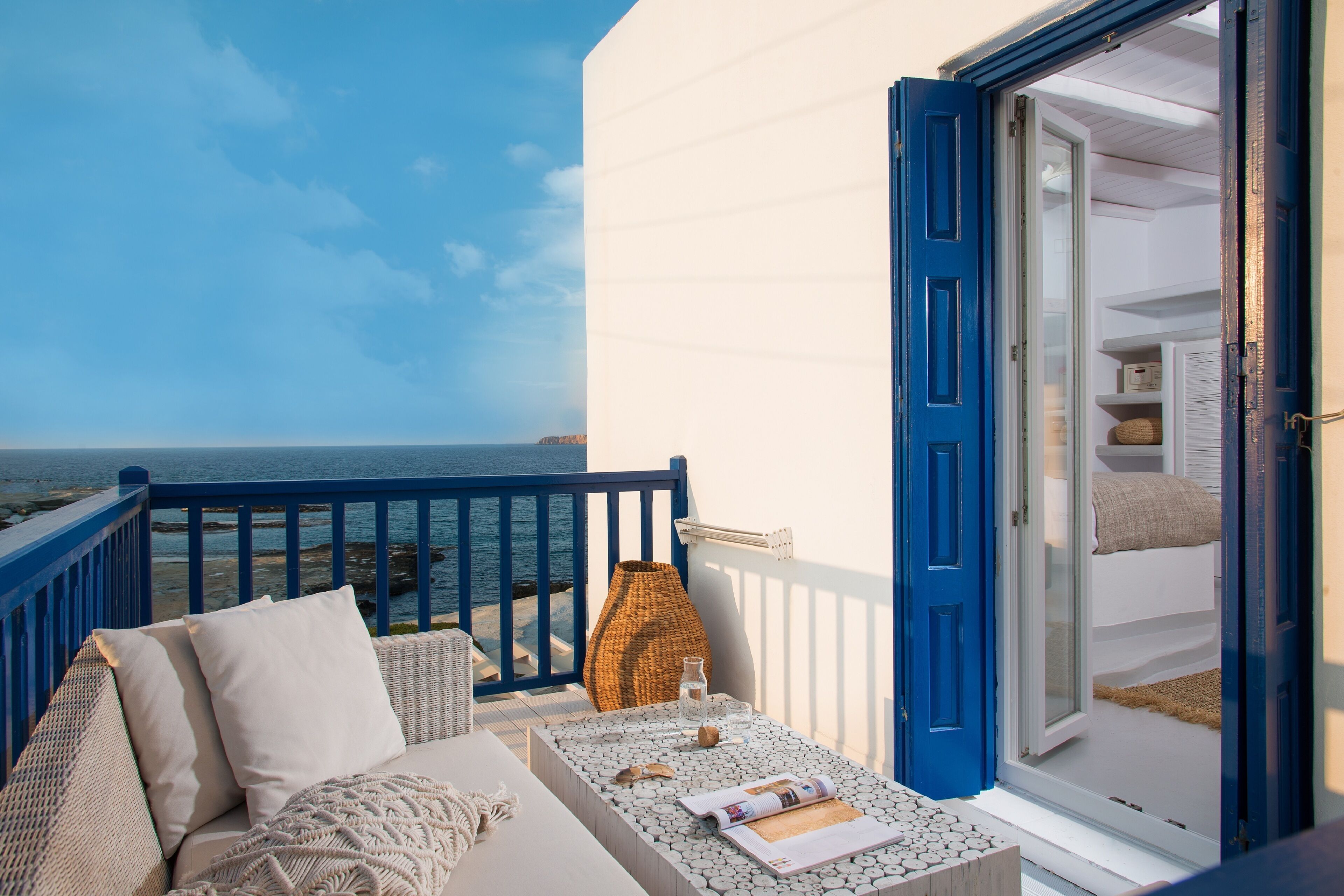 Deluxe King Studio | Balcony view