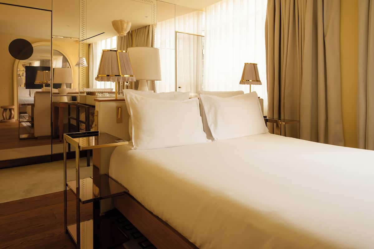Executive Double Room | Premium bedding, minibar, in-room safe, individually decorated