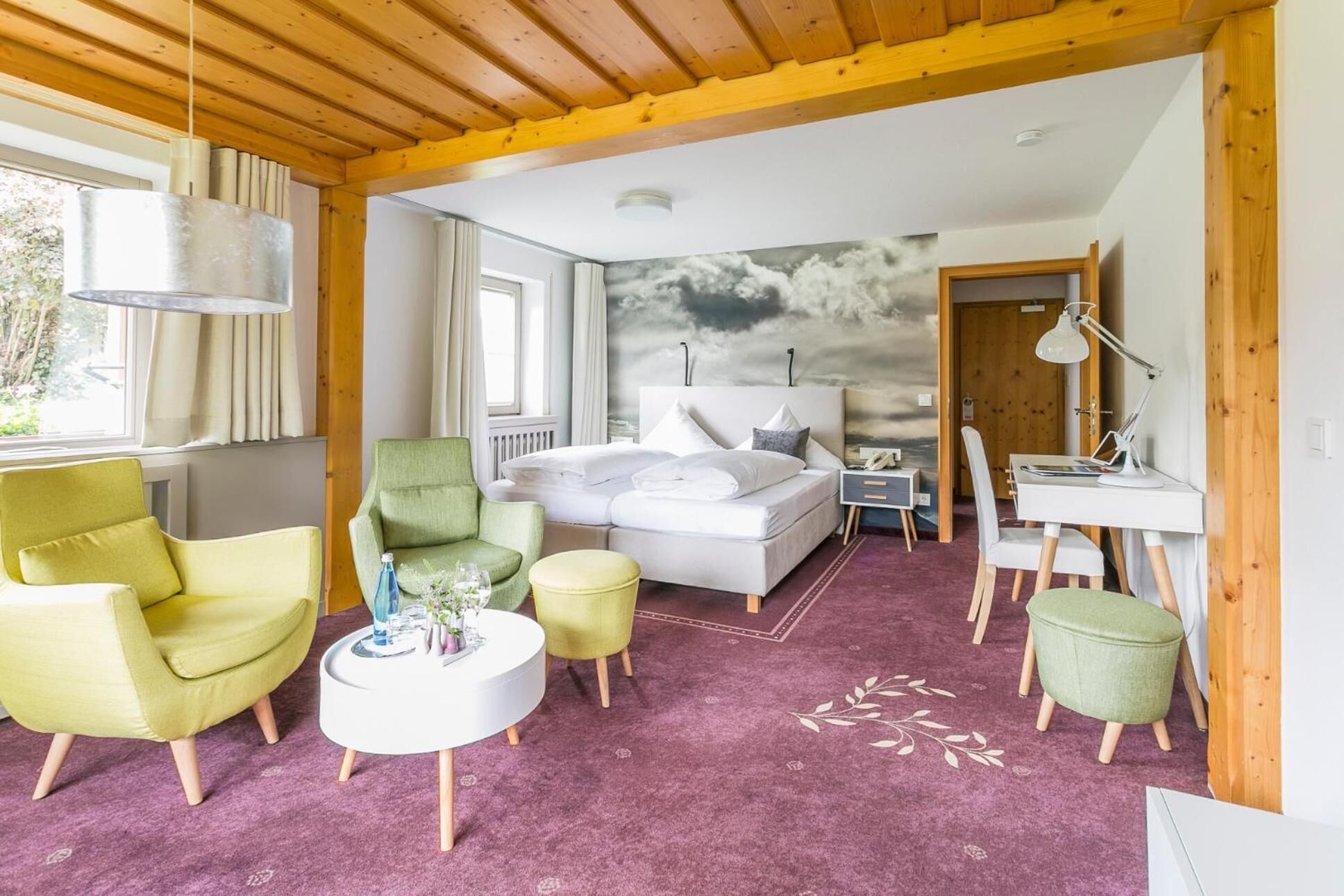 1 bedroom, hypo-allergenic bedding, down duvets, in-room safe