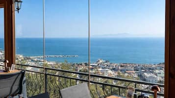 Se sirven desayunos, almuerzos y cenas