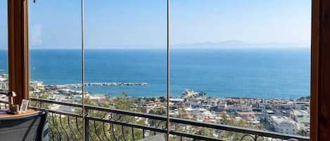 Se sirven desayunos, almuerzos y cenas