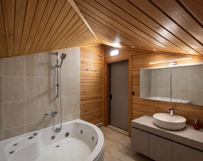 Double Room, Balcony | Bathroom - Gure Gokyuzu Butik Otel (Edremit)
