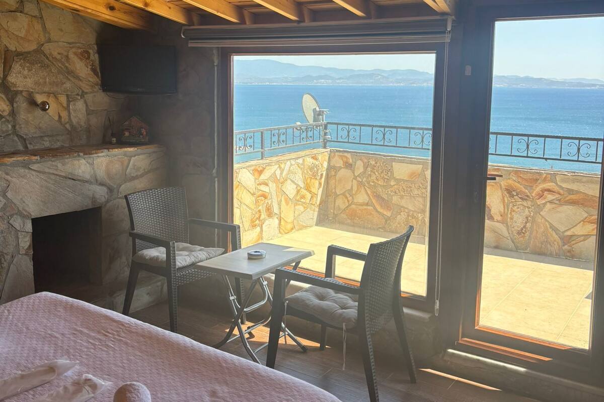 Double Room, Balcony | 1 bedroom, desk, blackout curtains, soundproofing