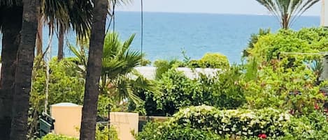 Appartamento, 2 camere da letto, vista mare | Terrazza/patio