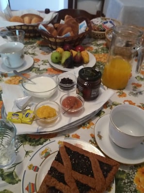 Gratis frukostbuffé varje dag