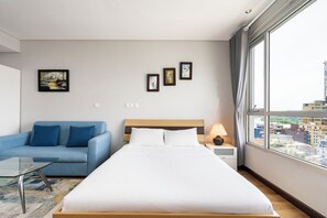 Studio | In-room safe, desk, blackout drapes, soundproofing - Lancaster Ho Chi Minh (Ho Chi Minh City)