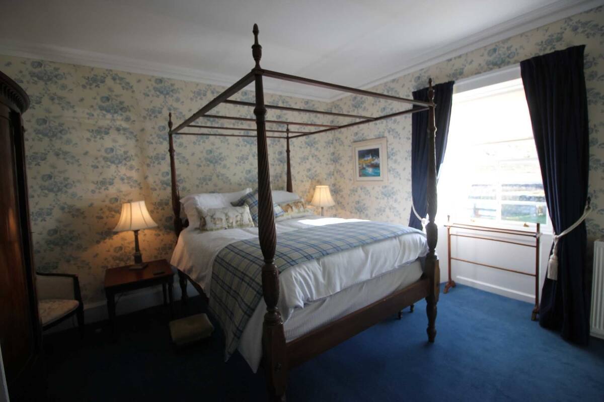 Casa (Kilchoman House) | Wifi gratis, decoración personalizada y muebles diferentes