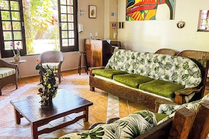 Sala de estar en el lobby