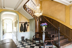 Cottage | Woonruimte | Een open haard