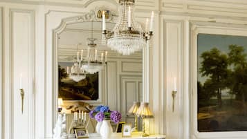 Castle | Living area