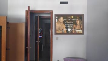 Ferro/asse da stiro, Wi-Fi gratuito, lenzuola