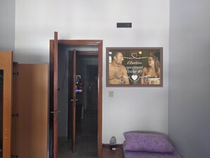 Iron/ironing board, free WiFi, bed sheets - Under40 - Students Apartment - Adults Only (Palermo)