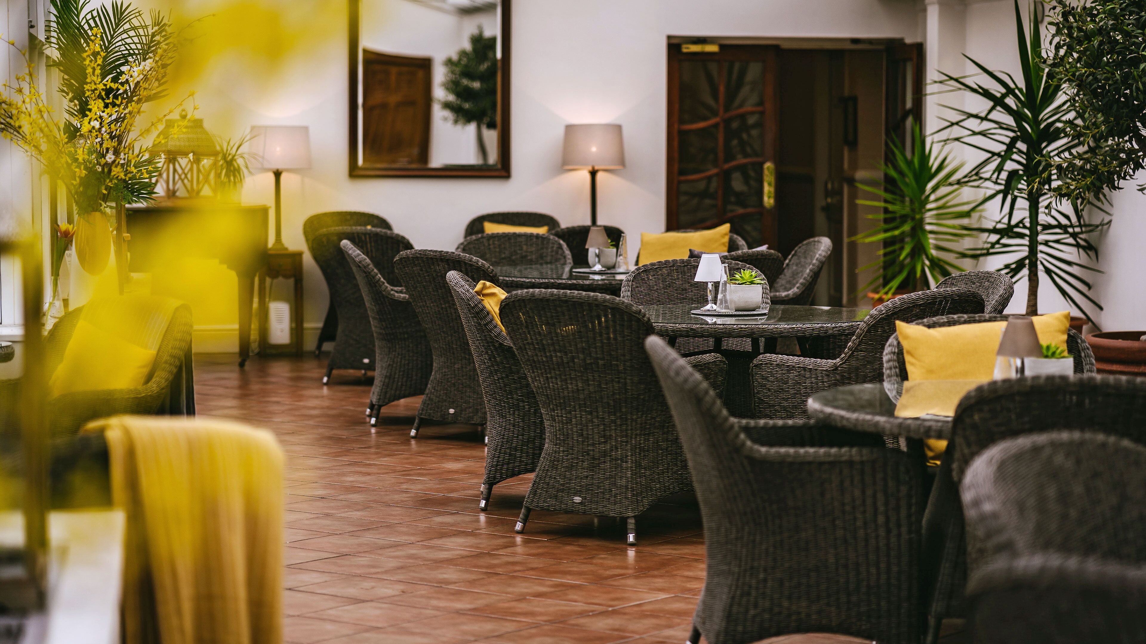 Foto - Rowton Hall Hotel and Spa