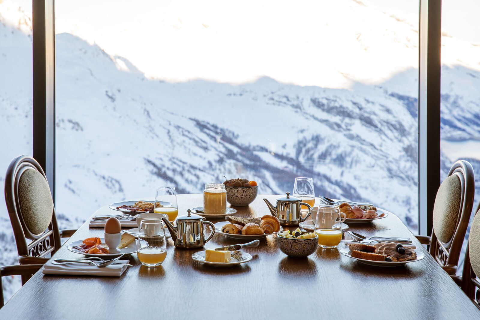 每日供应欧陆式早餐（每人 EUR 25）