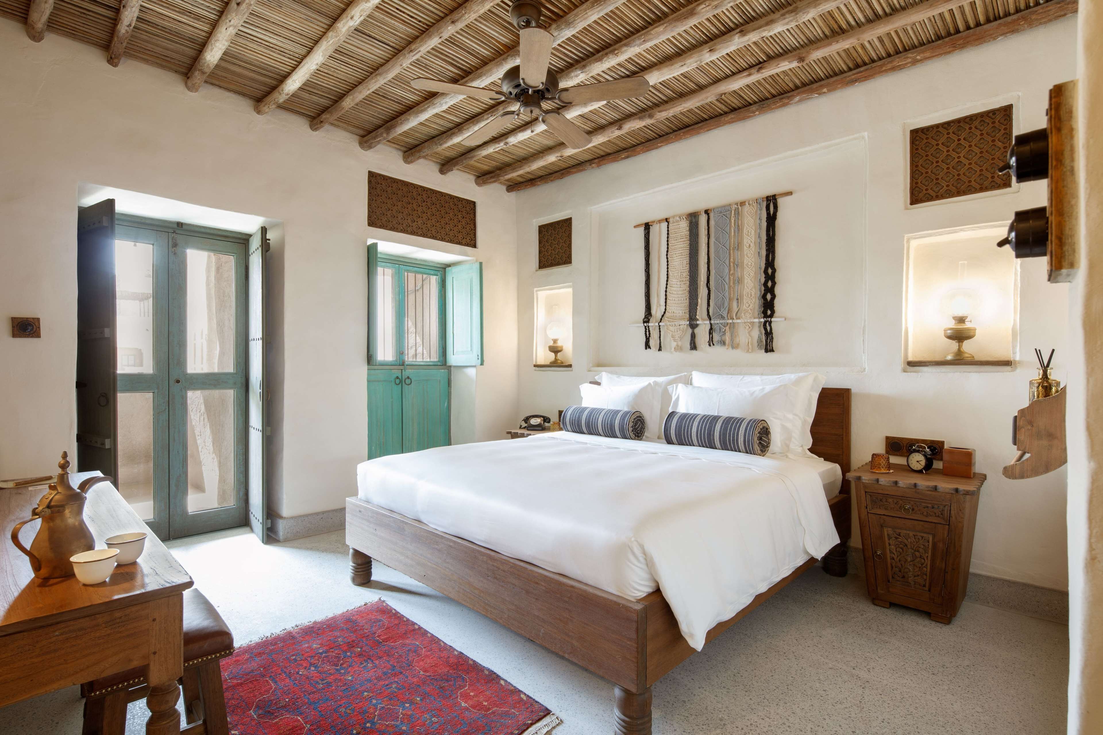 room, 1 king bed (heritage) | egyptian cotton sheets, premium bedding, in-room safe