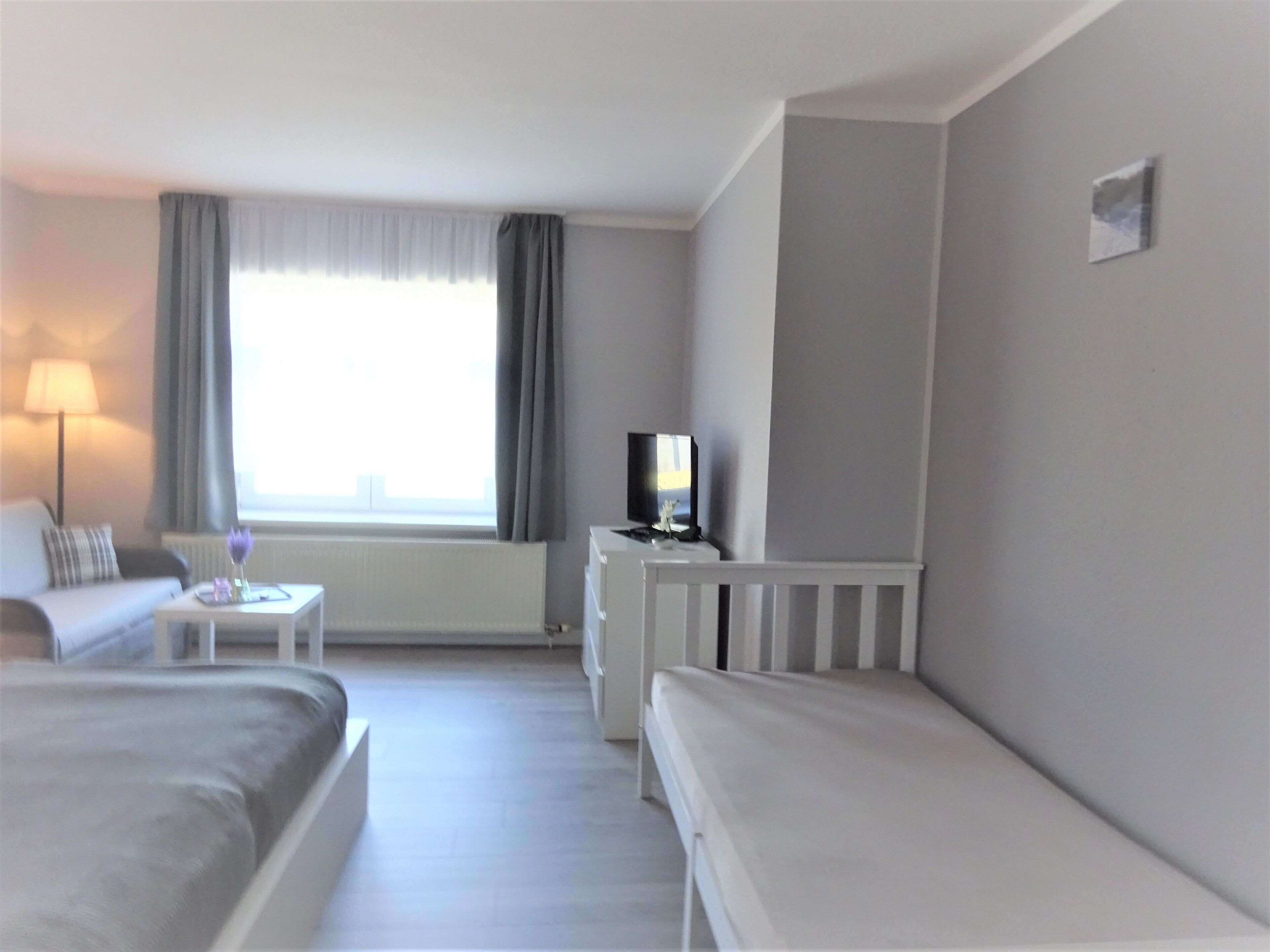 comfort double room | blackout curtains, cots/infant beds, free wifi, bed sheets