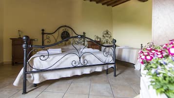 Appartamento (Via Buia,5) | Biancheria da letto di alta qualità, tende oscuranti, Wi-Fi gratuito