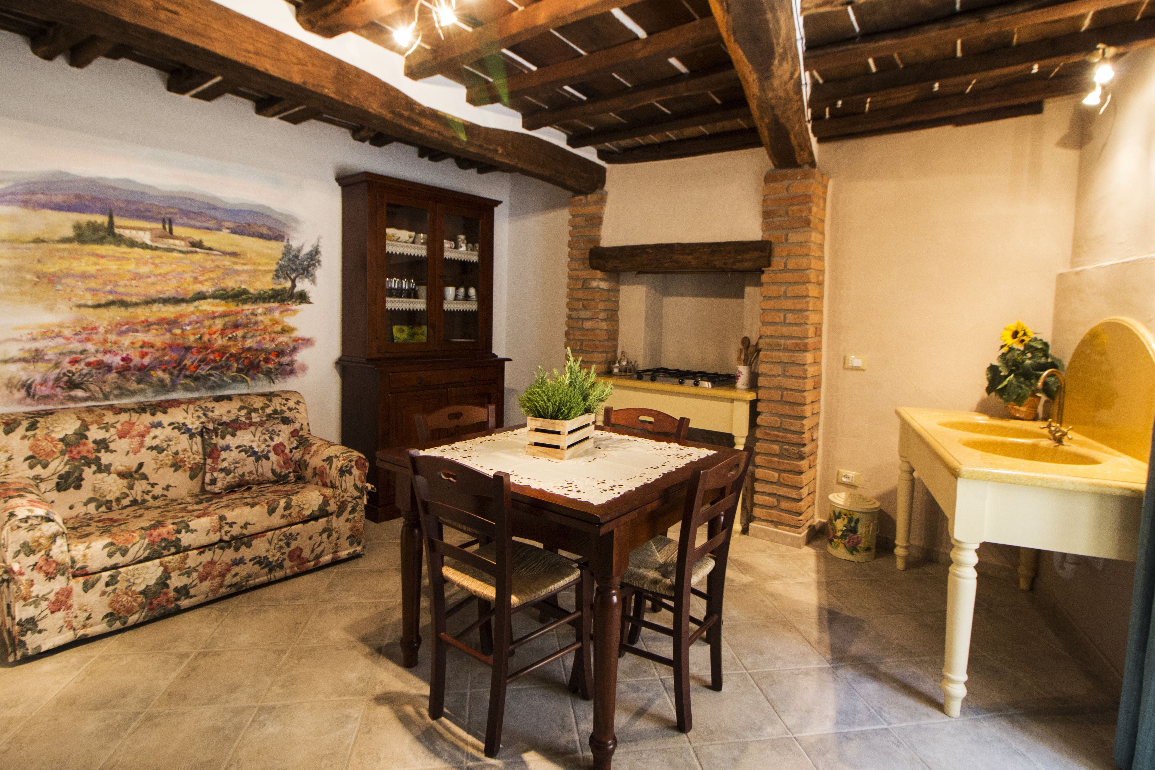 Economy Apartment, 1 Bedroom (Via Borgo,10) | In-room dining