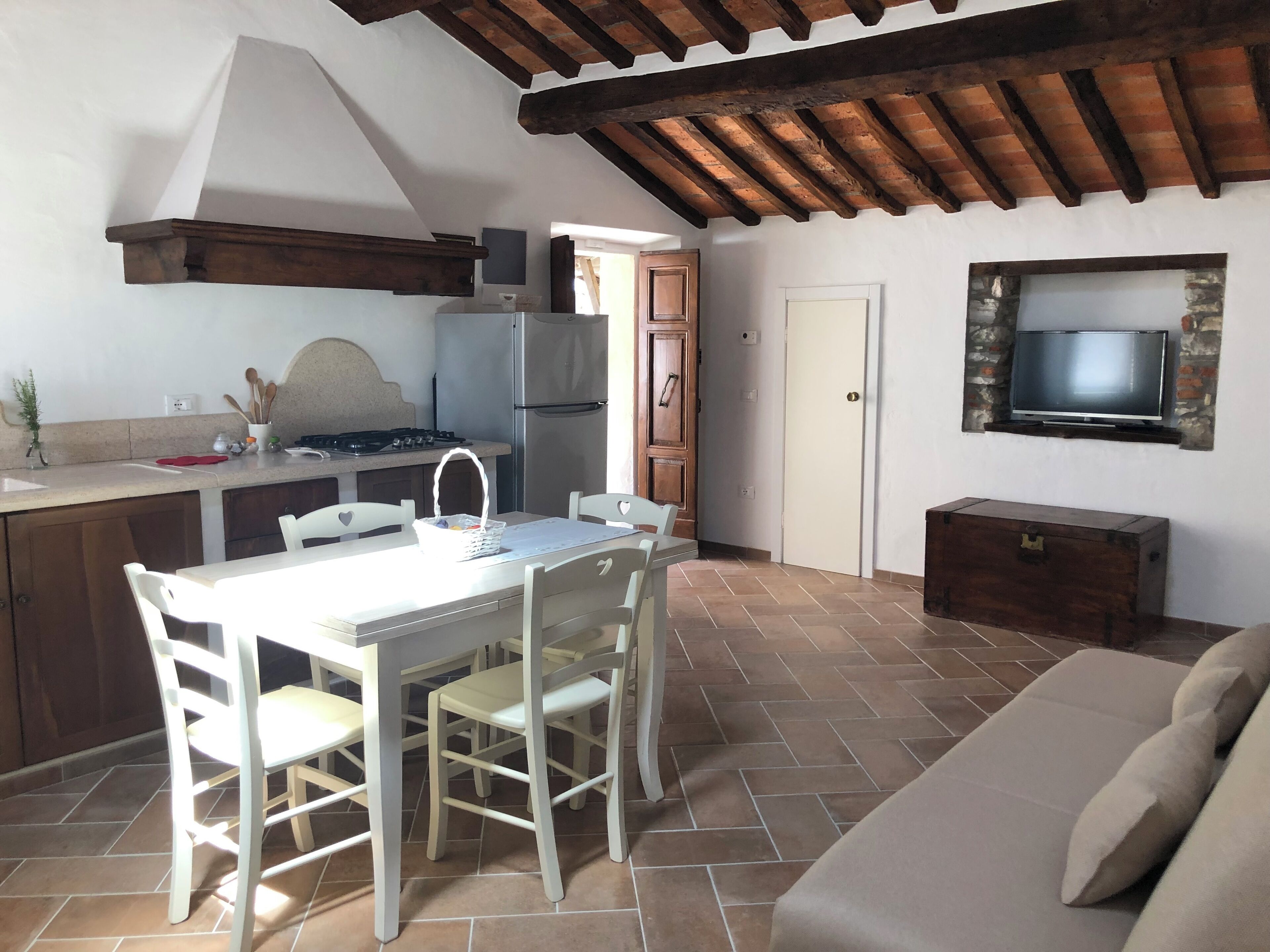 Appartamento familiare, 2 camere da letto, vista collina (Piazza della chiesa, 14) | Pasti in camera