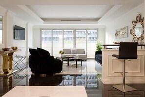 Luxury Apartment, 1 Bedroom | Living room | LCD TV