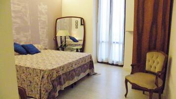 Ljudisolering, extrasängar, gratis wi-fi och sängkläder