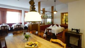 Lunch and dinner served, local cuisine