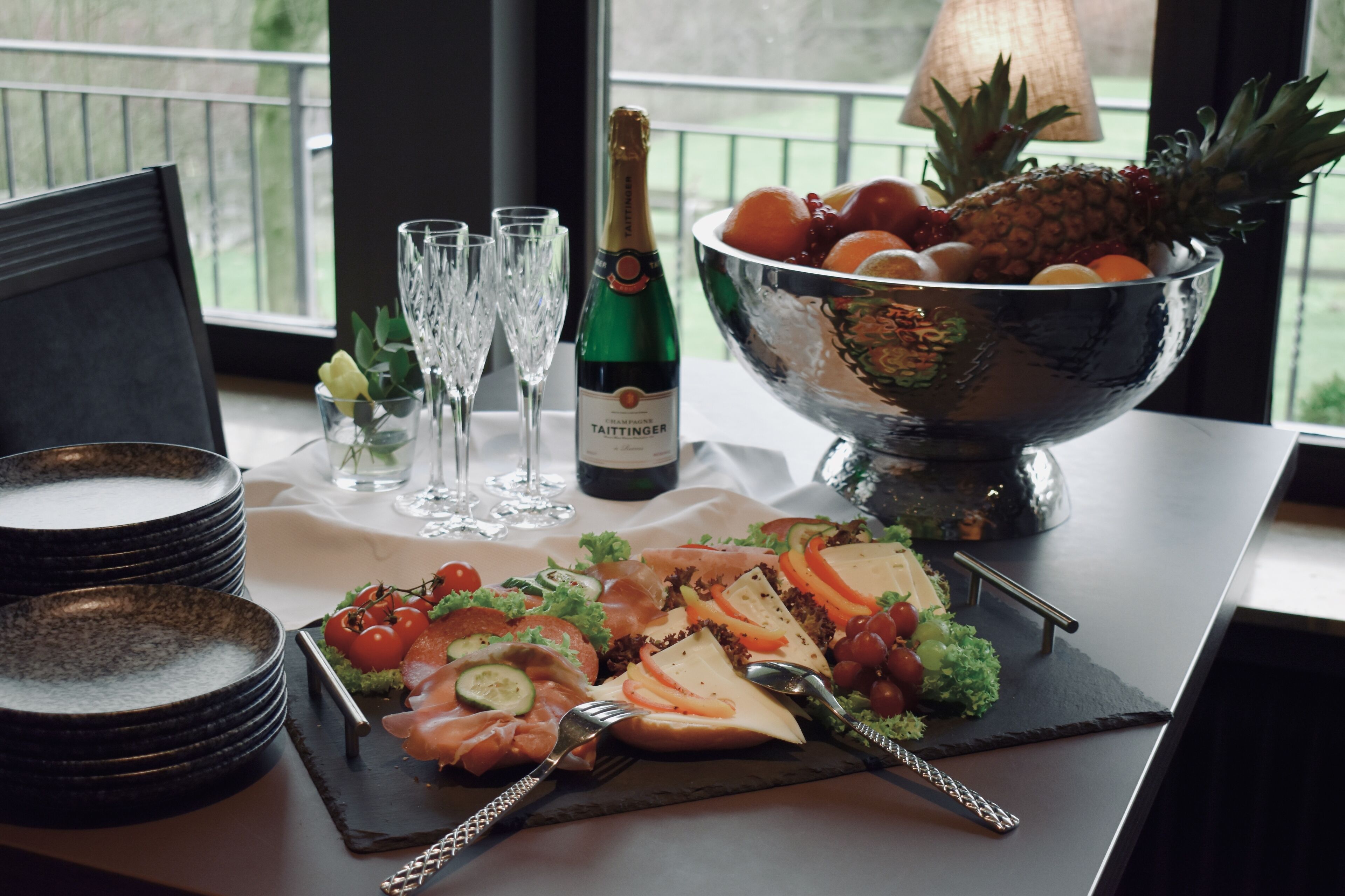 dinner served, regional cuisine, garden views