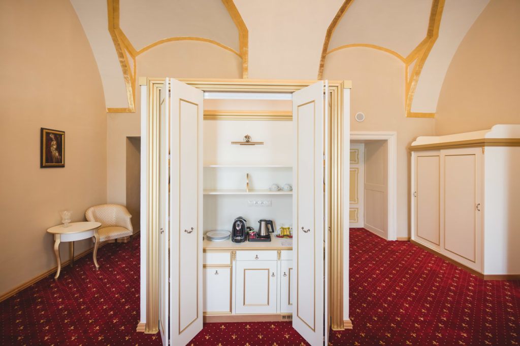 presidential suite | private kitchenette