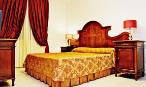 雙人房, 1 張加大雙人床, 非吸煙房 | 高級寢具、房內夾萬、免費 Wi-Fi、床單