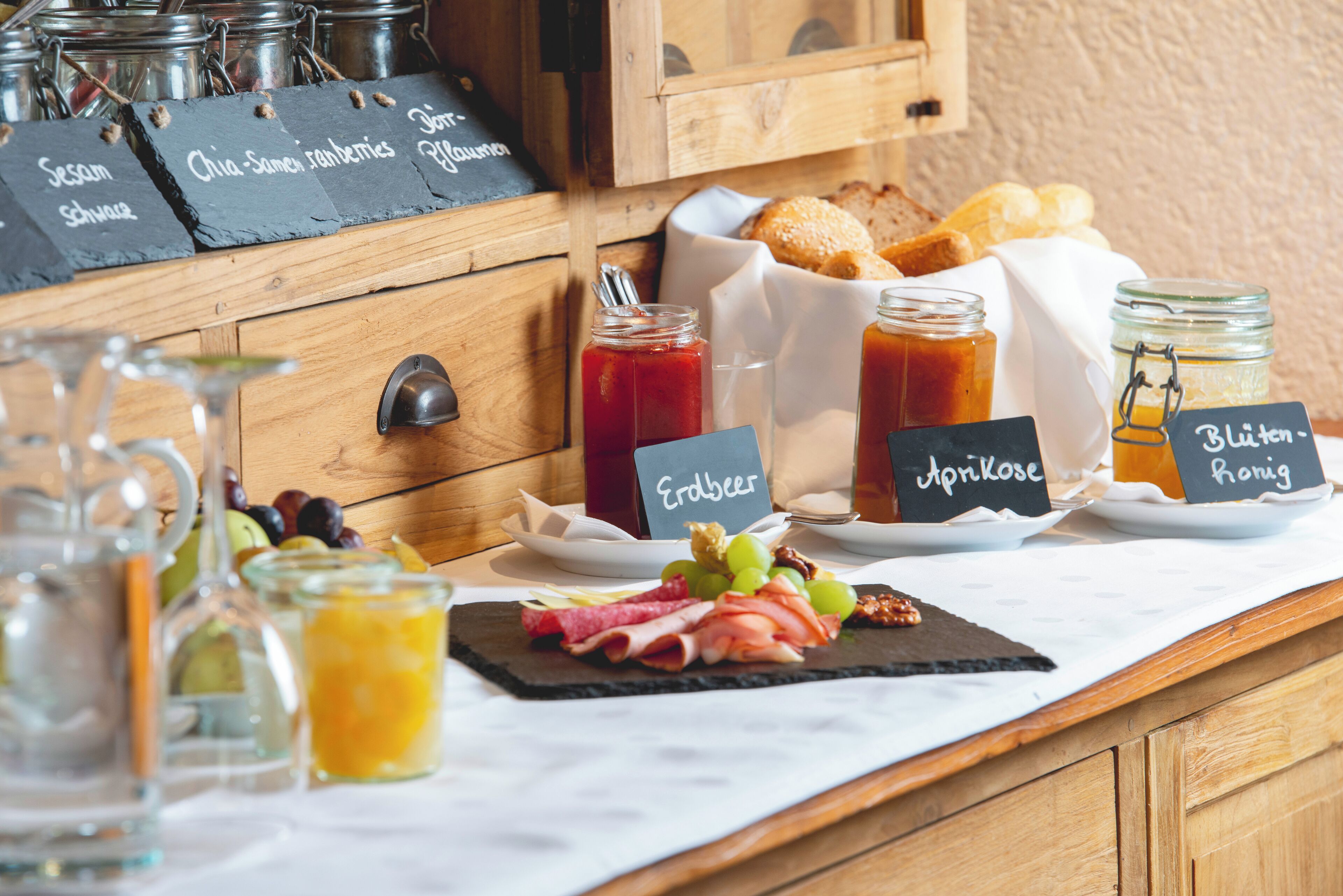daily buffet breakfast (eur 15 per person)