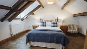 Klassieke cottage, 1 slaapkamer | Luxe beddengoed, een strijkplank/strijkijzer, gratis wifi, beddengoed