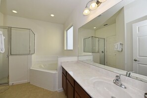 Bathroom - Aviana Resort 401ACDJGI - Six Bedroom House (Davenport)