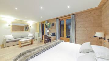 In-room safe, desk, blackout curtains, iron/ironing board