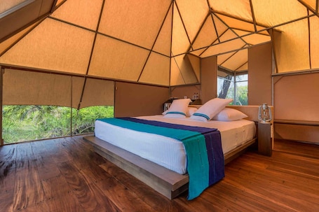 Luxury Tent | Bed sheets