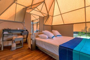 Luxury Tent  | Bed sheets - Kodev (Kalpitiya)